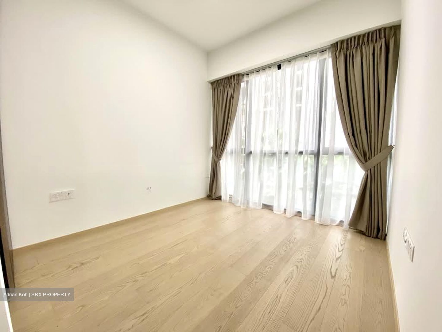 Amber 45 (D15), Apartment #559600261